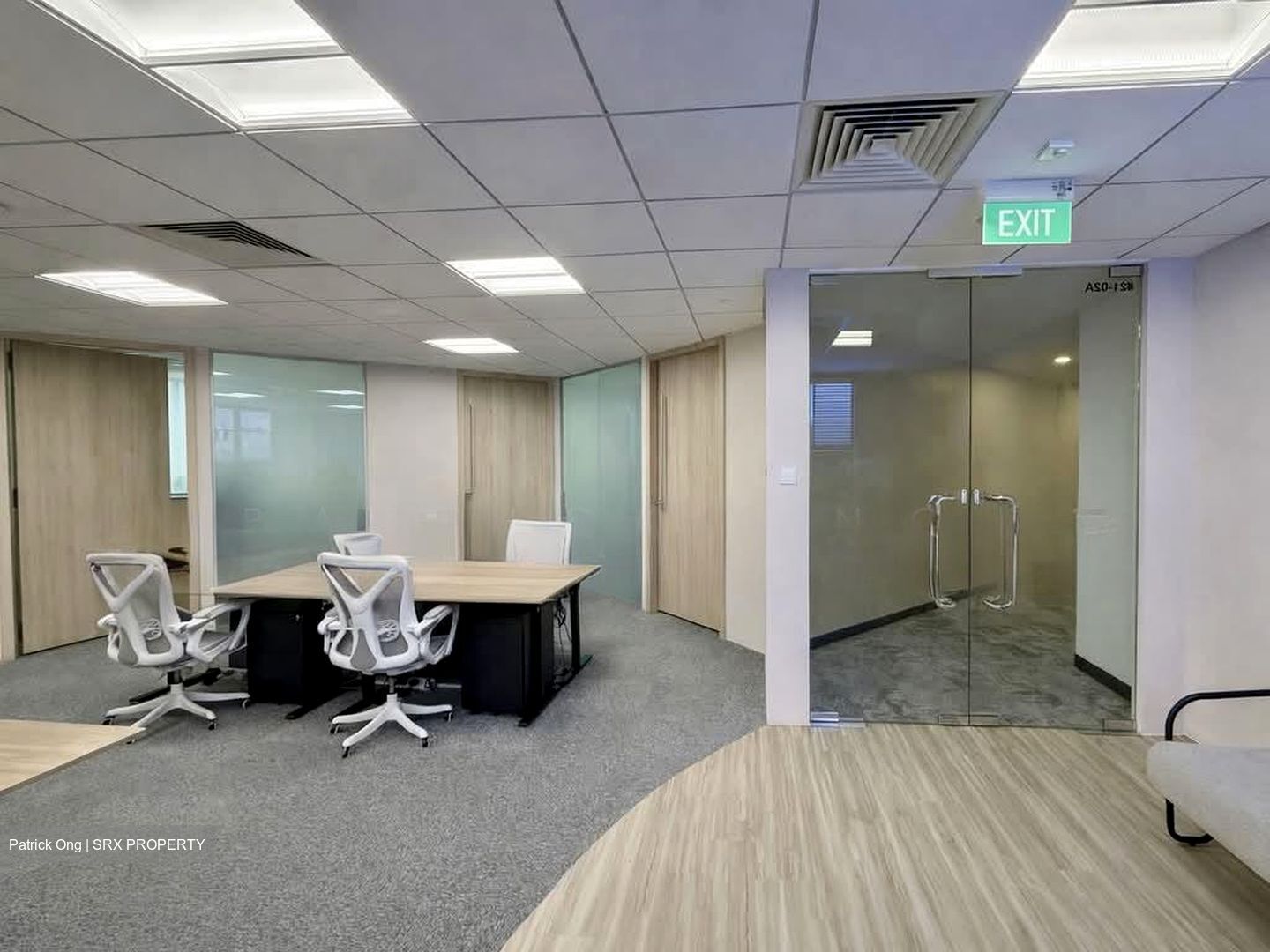 Republic Plaza (D1), Office #589179421